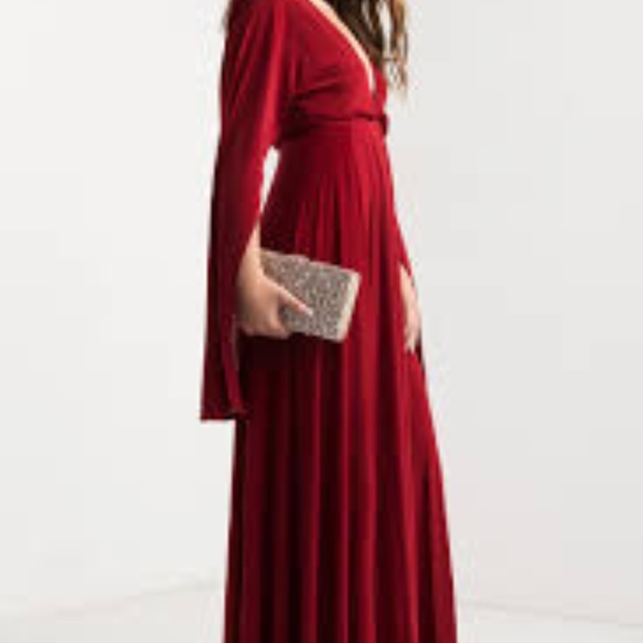 🆕 Red Goddess Gown -NEW ❤️ - Picture 7 of 11